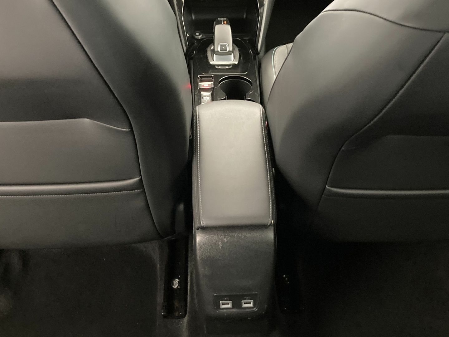 Peugeot 208 PureTech 100 Allure EAT8 75 kW (100 CV)