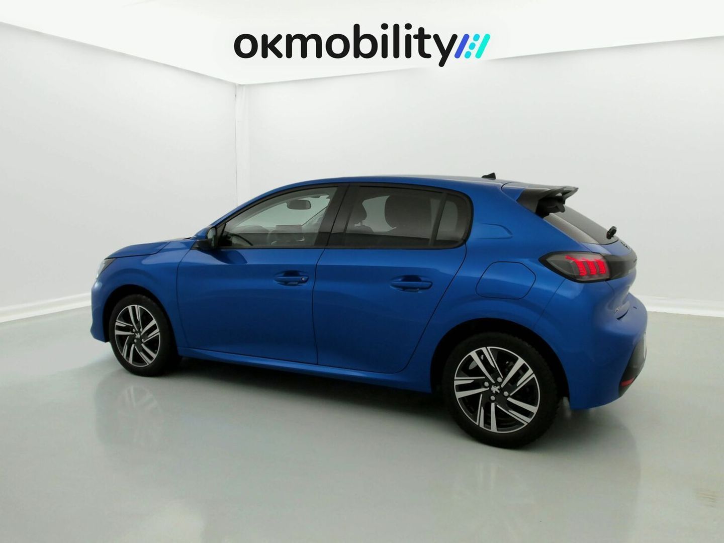 Peugeot 208 PureTech 100 Allure EAT8 75 kW (100 CV)