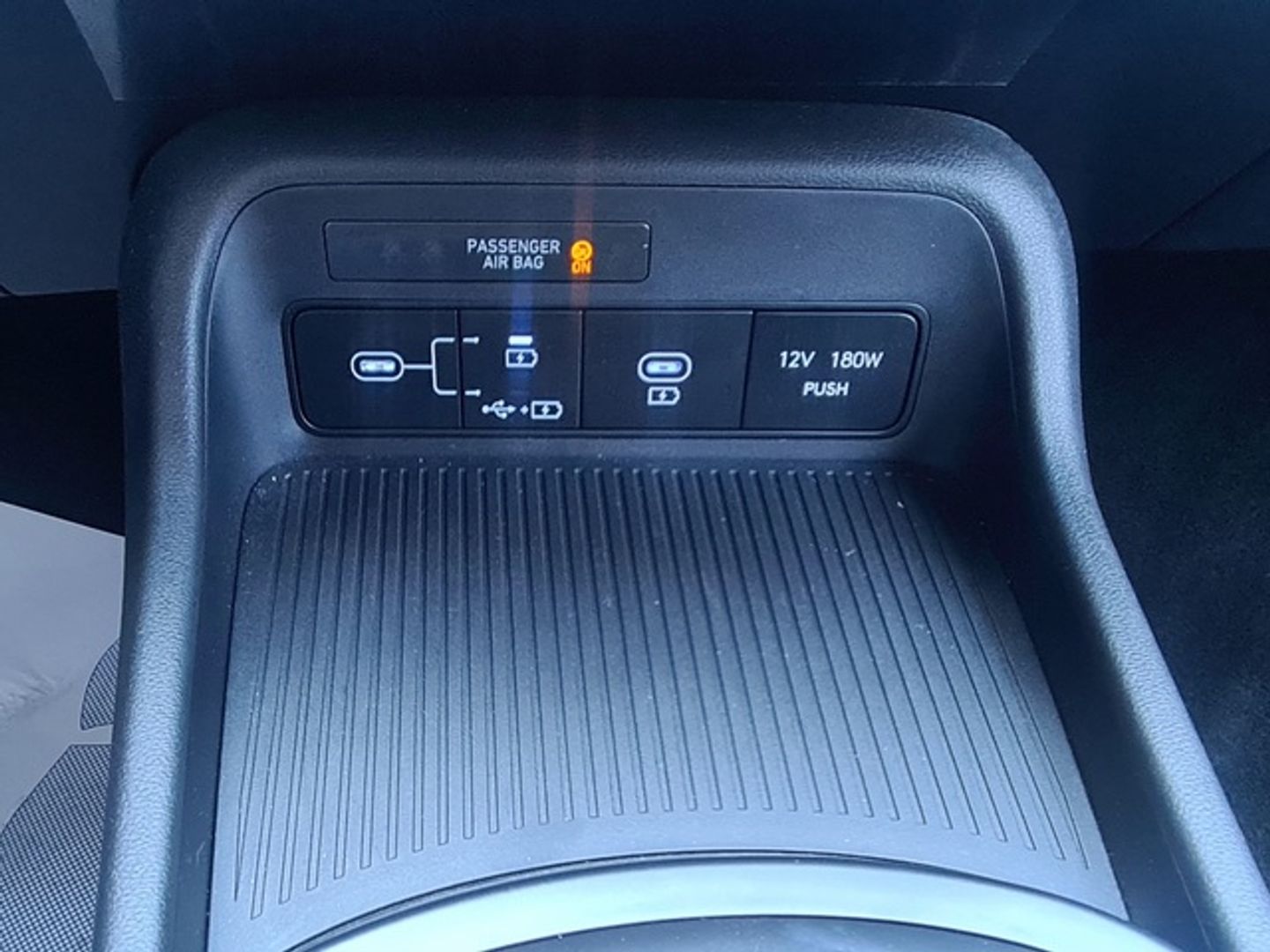 Hyundai Kona 1.0 TGDi Maxx 4x2 88 kW (120 CV)