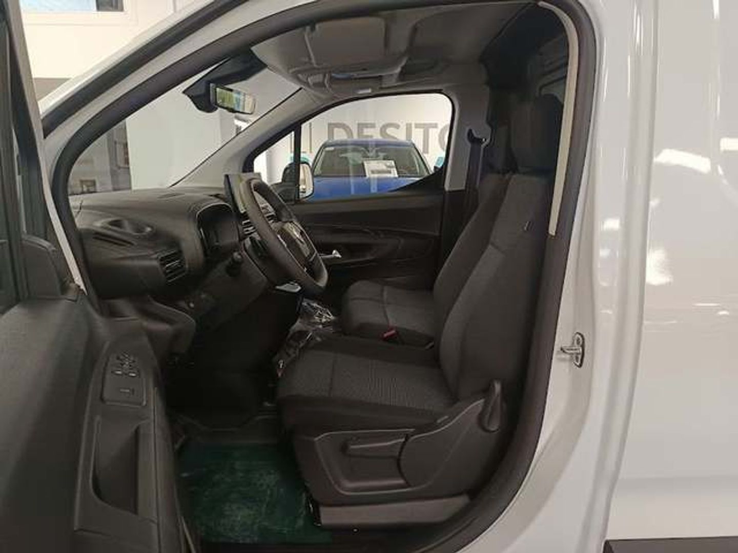 Citroen ë-Berlingo Talla M 50kWh 100 kW (136 CV)