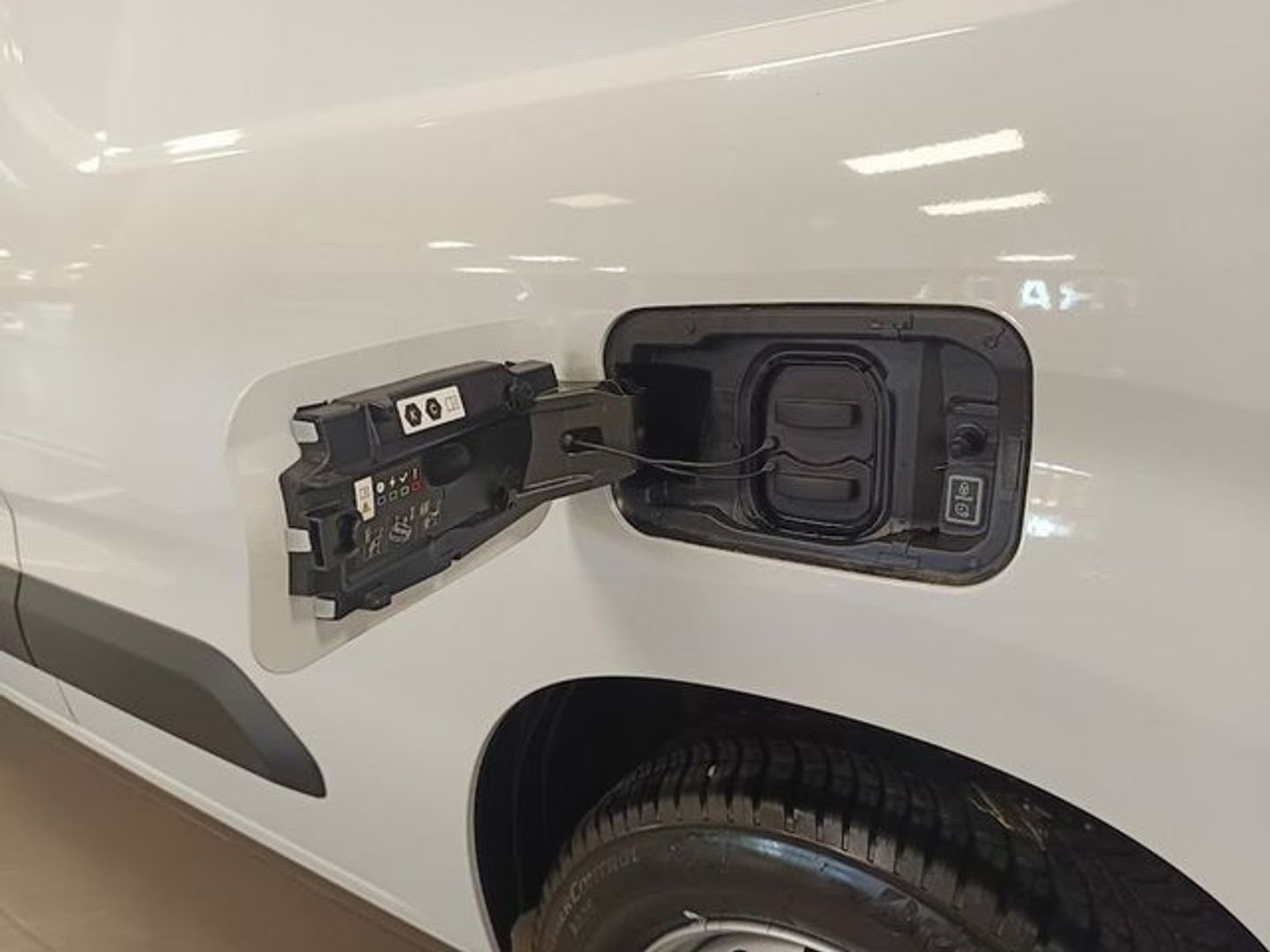 Citroen ë-Berlingo Talla M 50kWh 100 kW (136 CV)