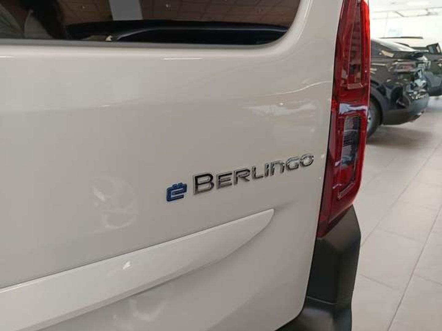 Citroen ë-Berlingo 50kWh Talla M Max 100 kW (136 CV)