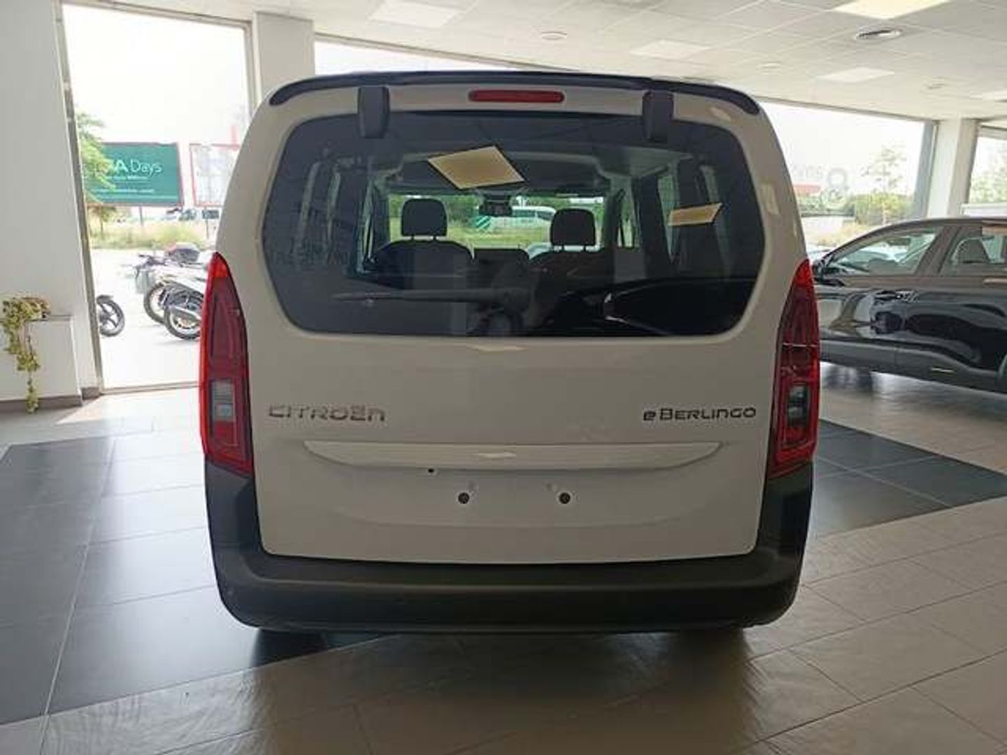 Citroen ë-Berlingo 50kWh Talla M Max 100 kW (136 CV)