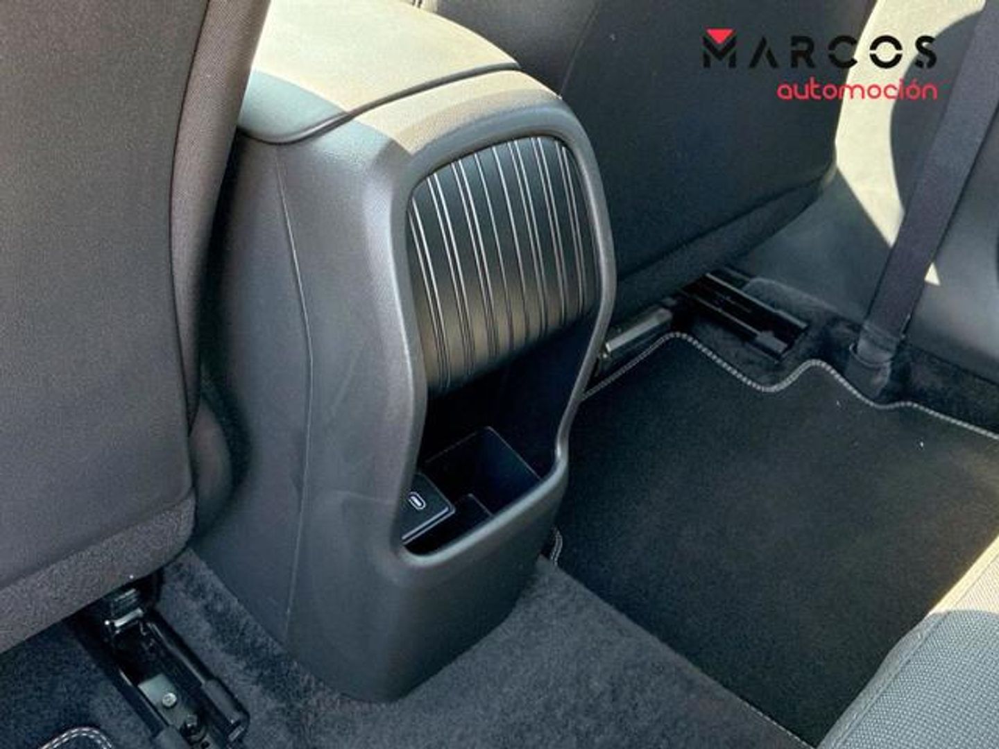 Hyundai Kona 1.6 GDI HEV Maxx DT 95 kW (129 CV)