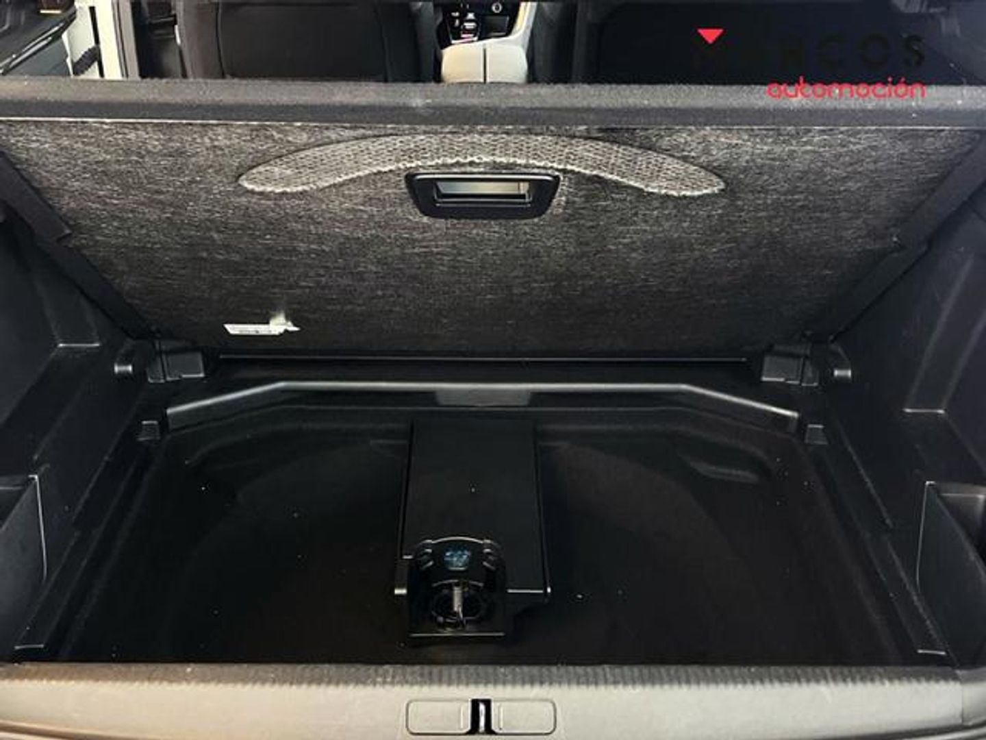 Peugeot 3008 Hybrid 136 Allure Pack eDCS6 100 kW (136 CV)