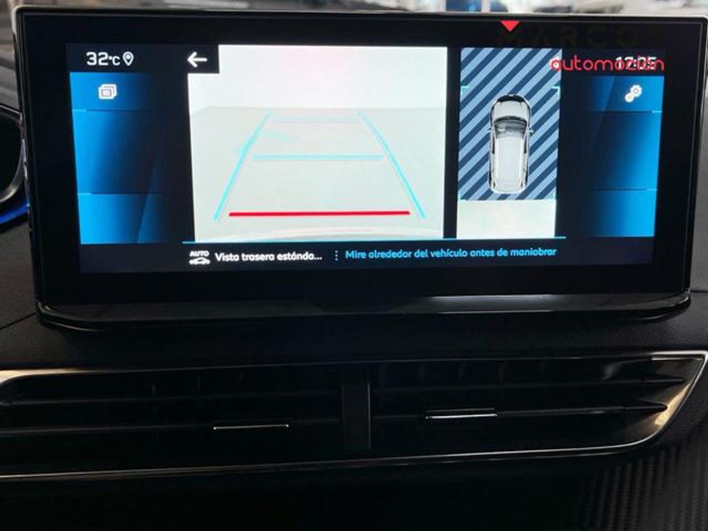Peugeot 3008 Hybrid 136 Allure Pack eDCS6 100 kW (136 CV)