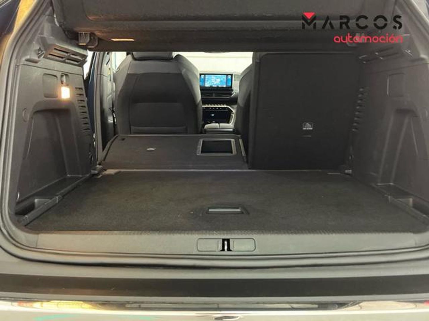 Peugeot 3008 Hybrid 136 Allure Pack eDCS6 100 kW (136 CV)