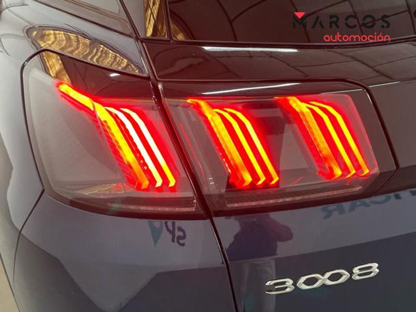 Peugeot 3008 Hybrid 136 Allure Pack eDCS6 100 kW (136 CV)