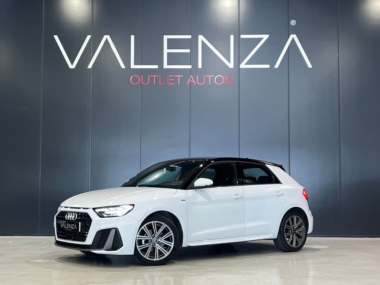 Audi A1 Sportback S line 30 TFSI 81 kW (110 CV) Blanco Compact