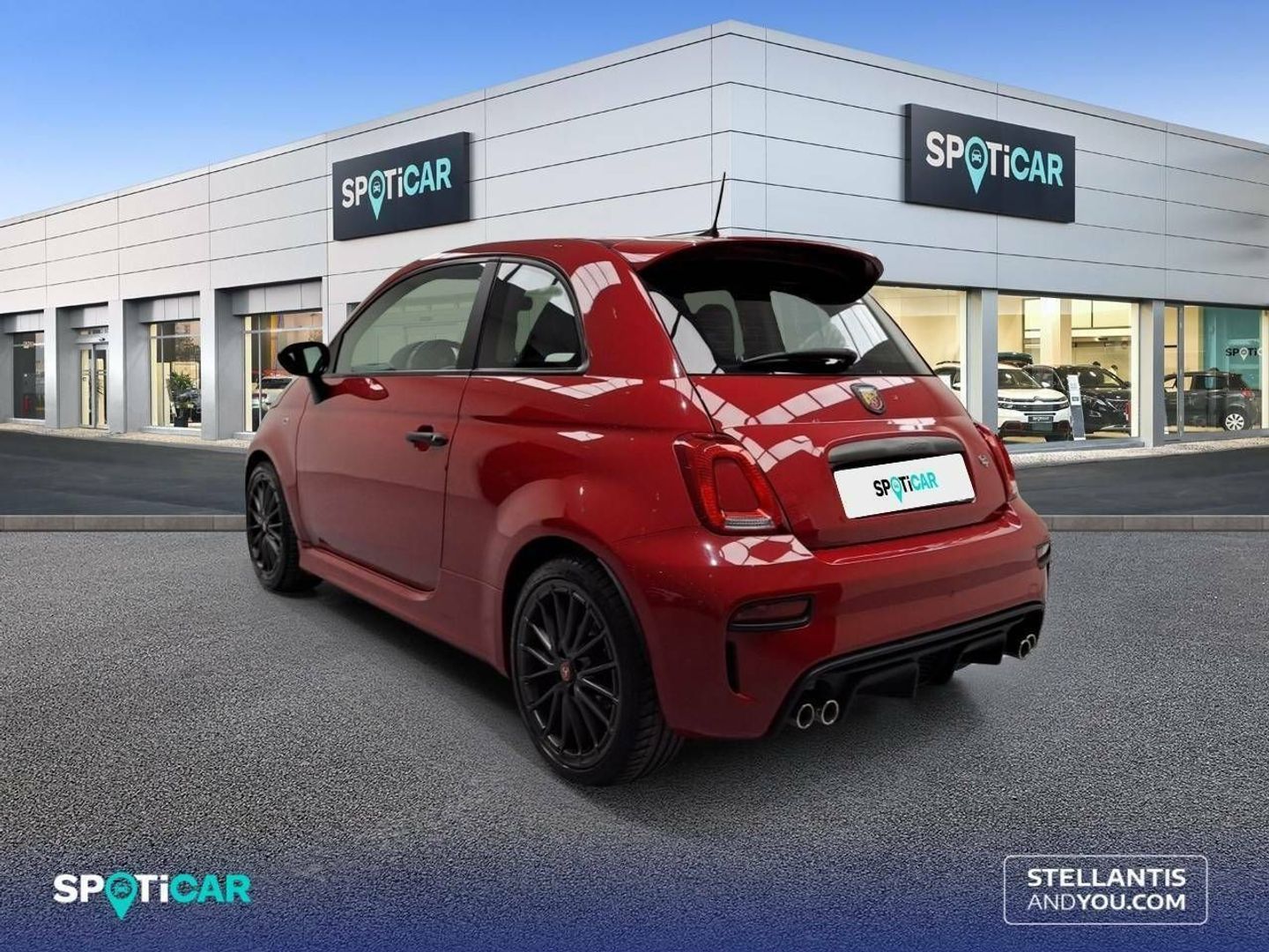 Abarth 500 1.4 16v T-Jet 695 132 kW (180 CV)