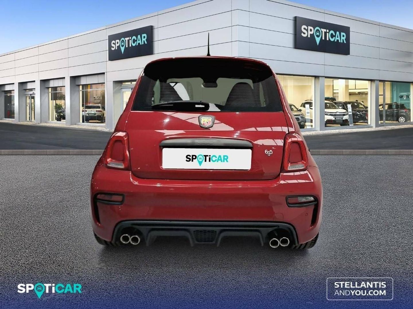 Abarth 500 1.4 16v T-Jet 695 132 kW (180 CV)