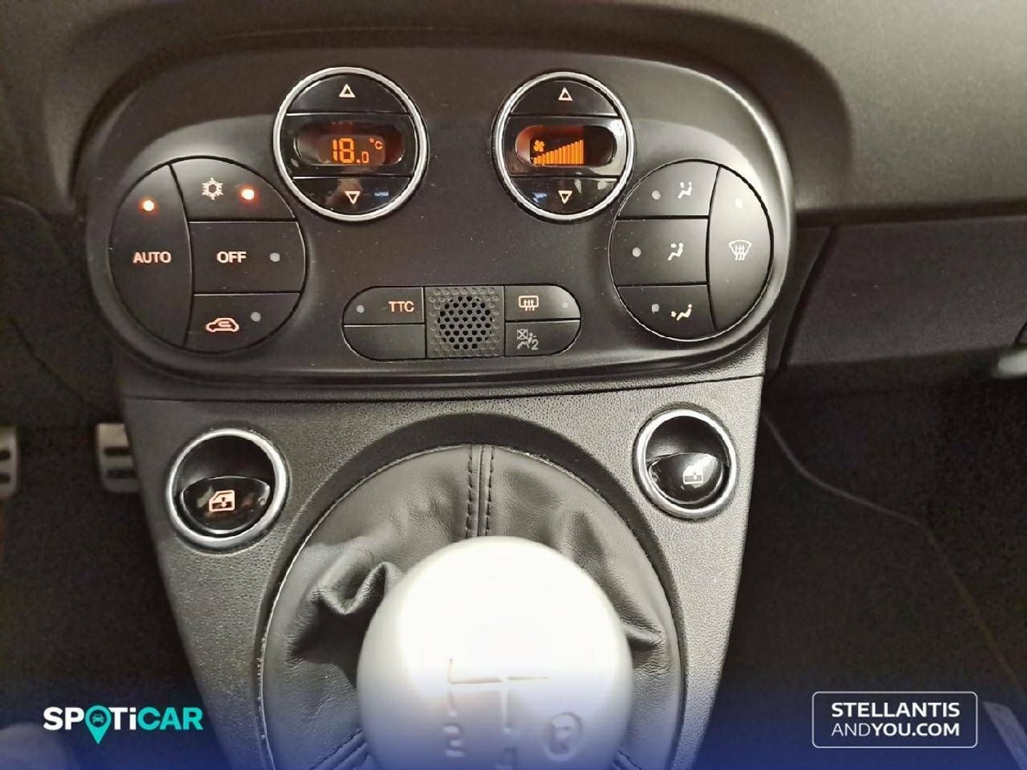 Abarth 500 1.4 16v T-Jet 695 132 kW (180 CV)
