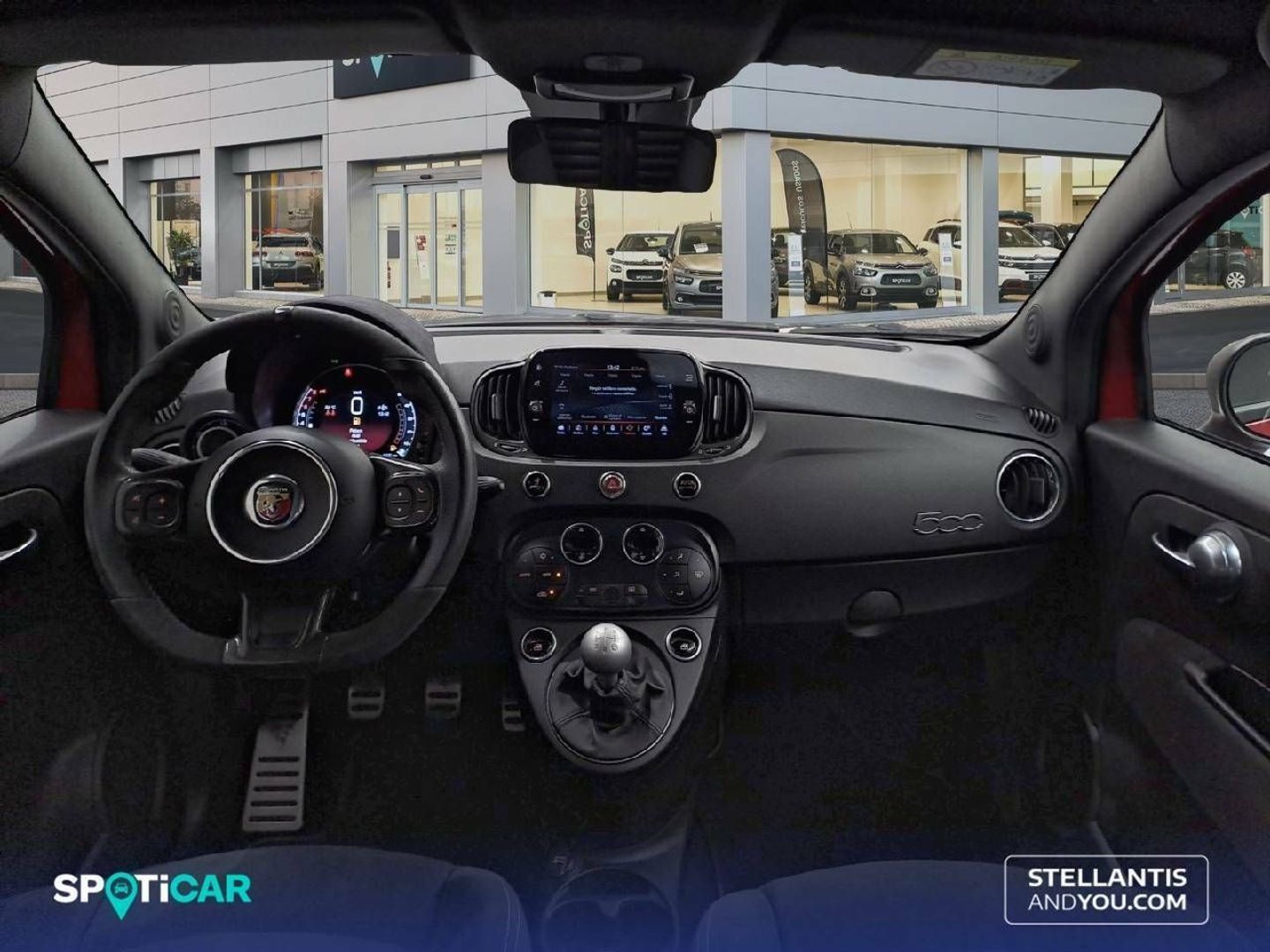 Abarth 500 1.4 16v T-Jet 695 132 kW (180 CV)