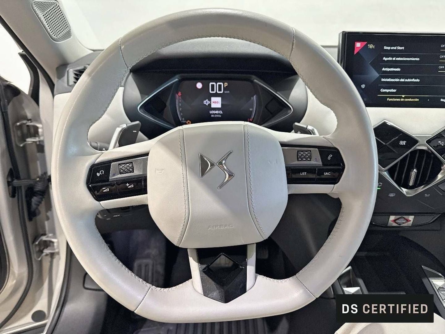 DS DS3 Crossback BlueHDi 130 Rivoli Auto 96 kW (131 CV)