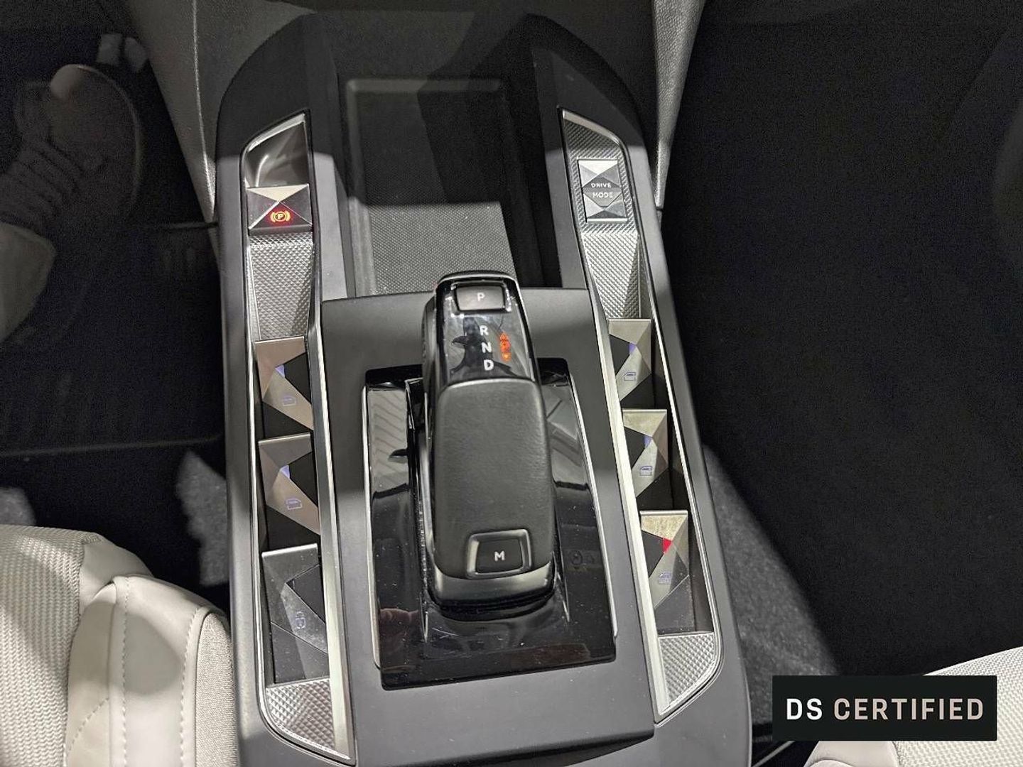 DS DS3 Crossback BlueHDi 130 Rivoli Auto 96 kW (131 CV)