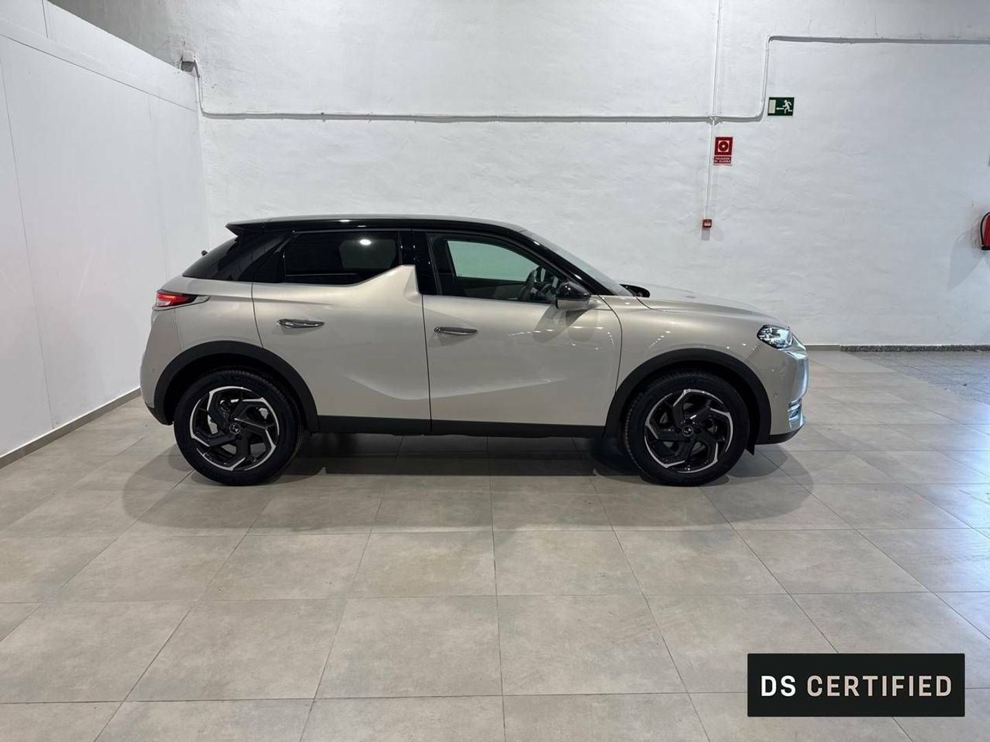 DS DS3 Crossback BlueHDi 130 Rivoli Auto 96 kW (131 CV)
