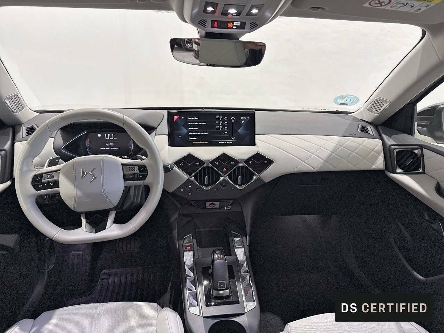 DS DS3 Crossback BlueHDi 130 Rivoli Auto 96 kW (131 CV)