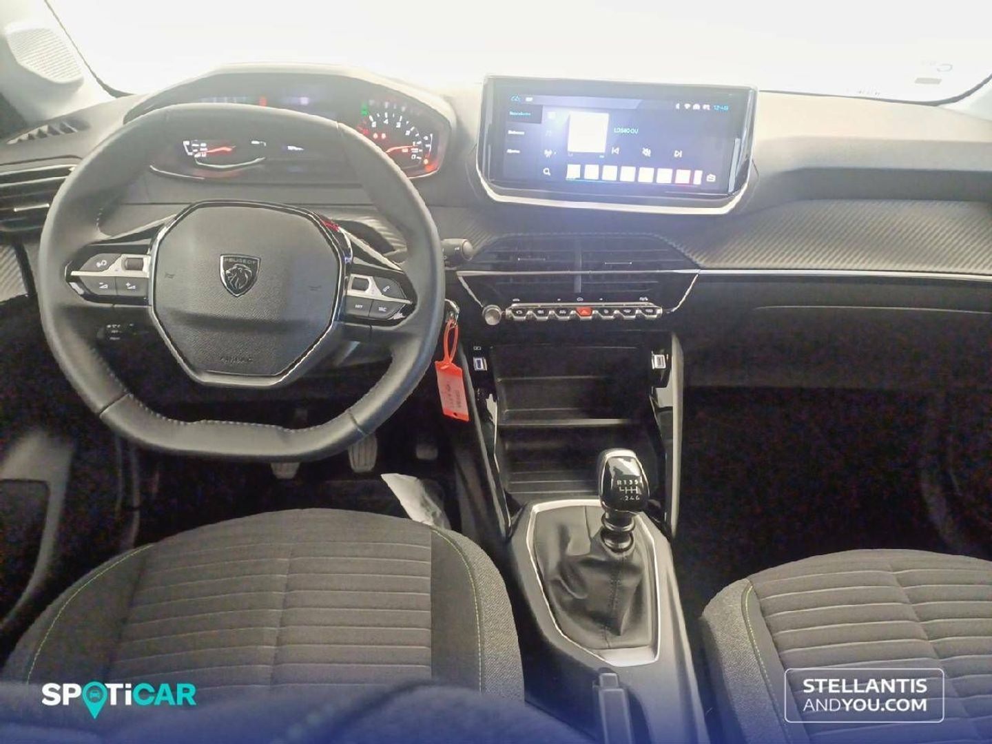 Peugeot 208 PureTech 100 Active 75 kW (100 CV)