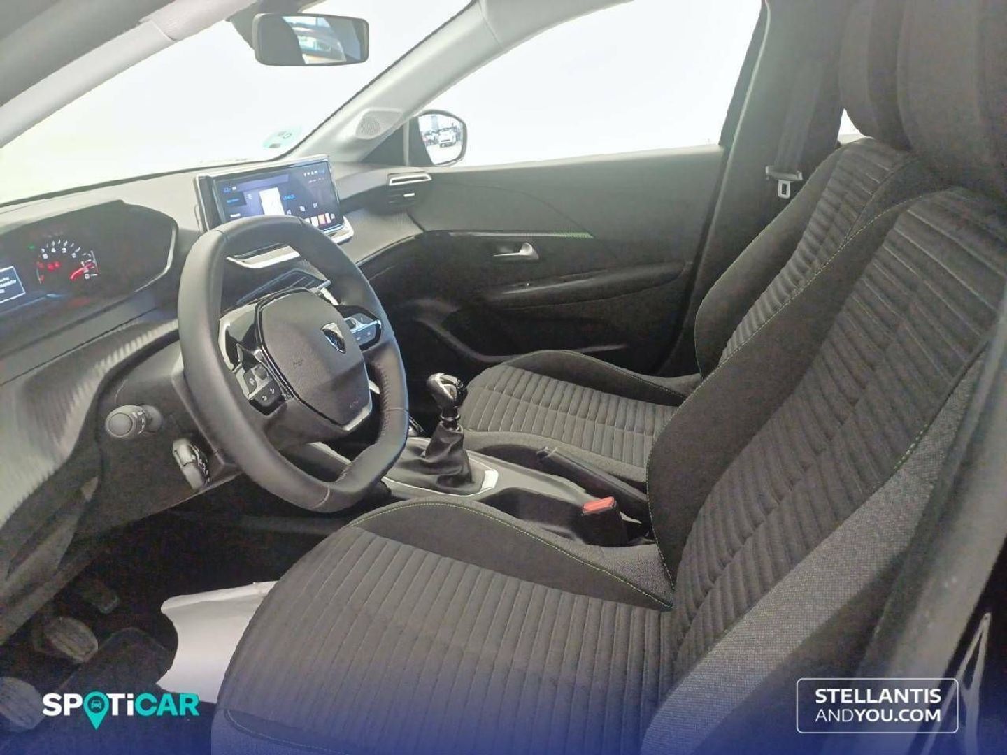 Peugeot 208 PureTech 100 Active 75 kW (100 CV)