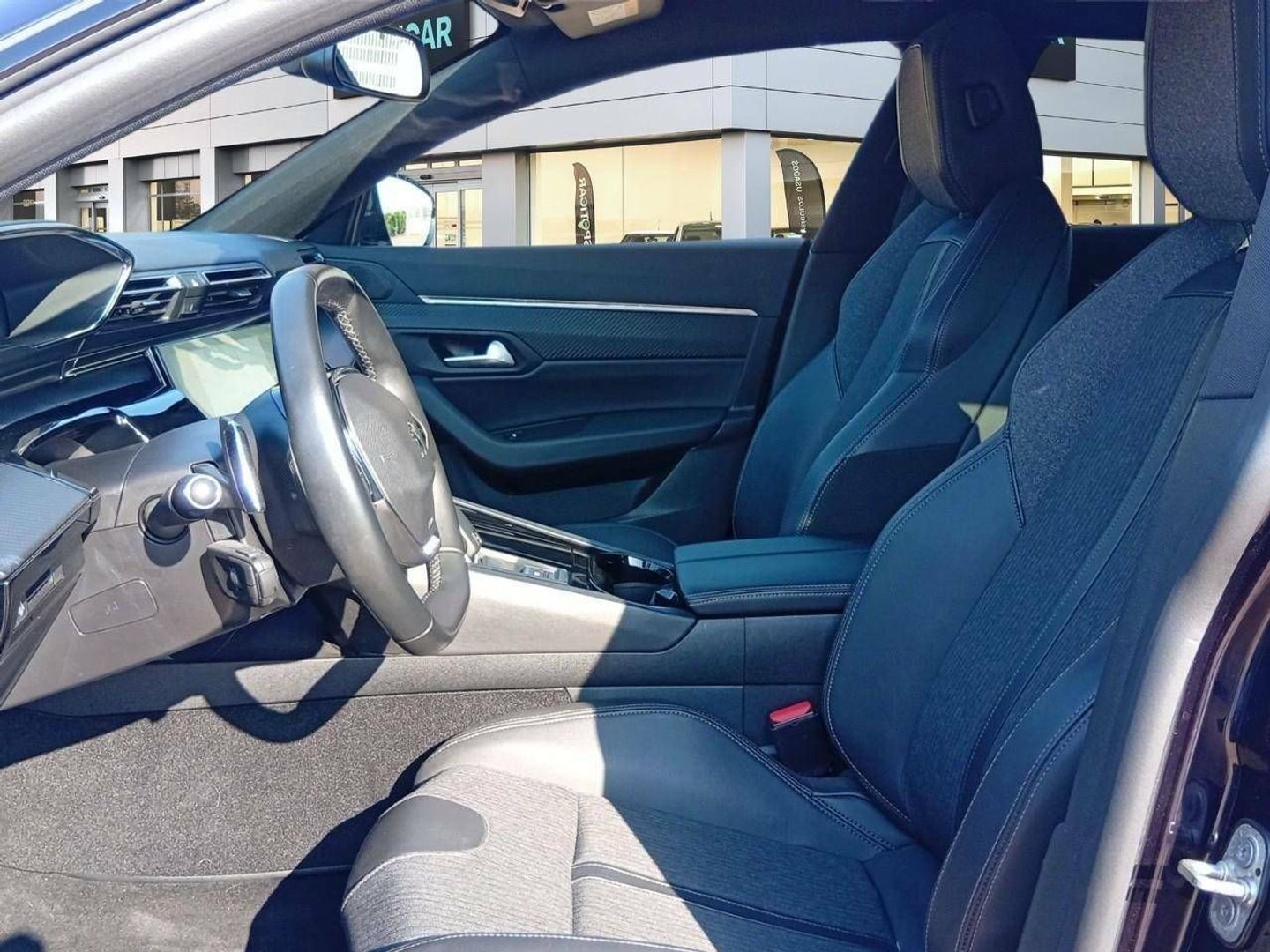 Peugeot 508 BlueHDI 130 S&S Allure Pack EAT8 96 kW (130 CV)
