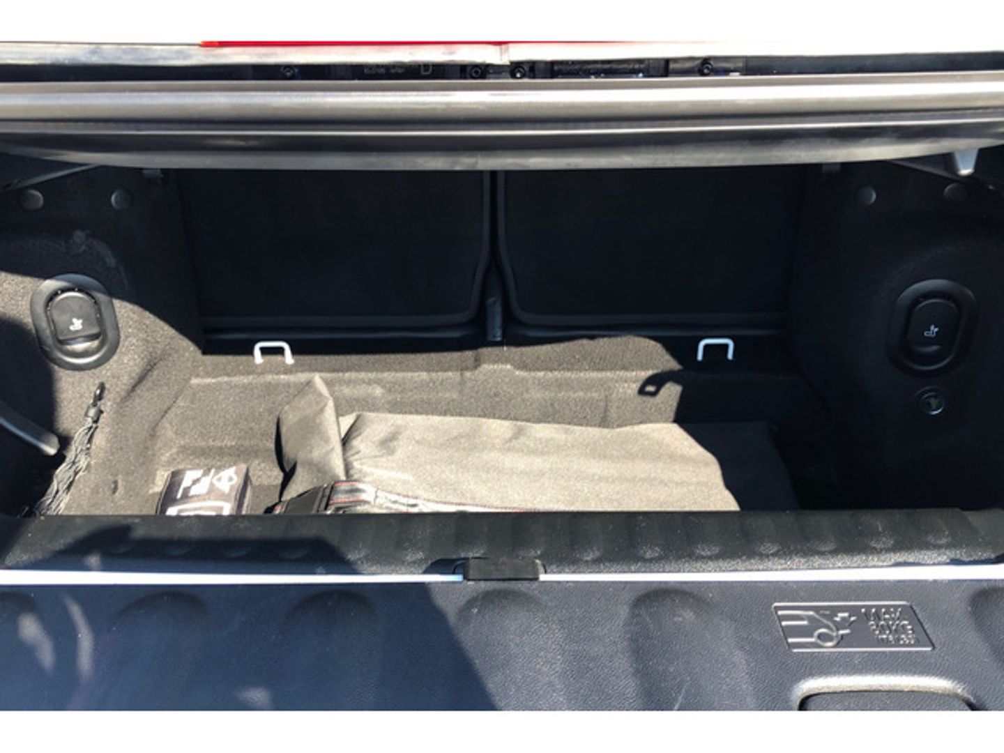 MINI MINI Cabrio Cooper 100 kW (136 CV)