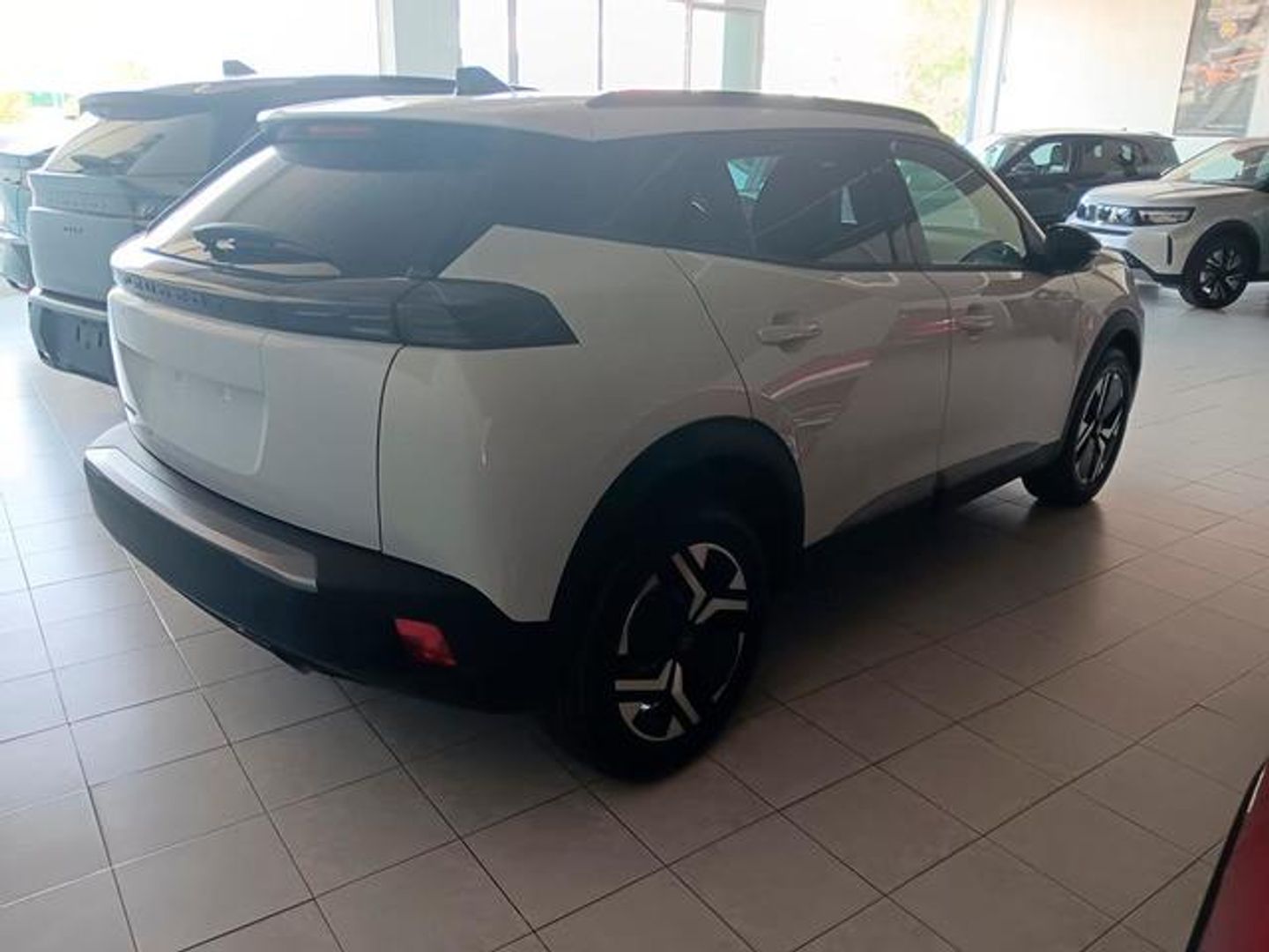Peugeot 2008 PureTech 100 S&S Allure 75 kW (100 CV)