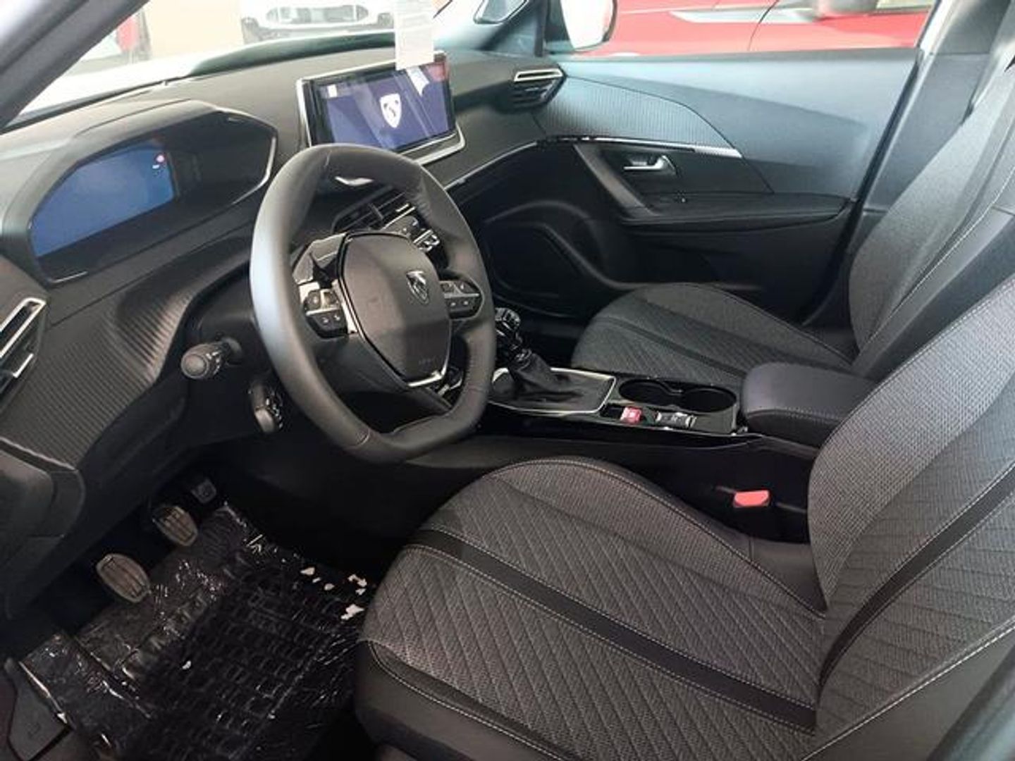 Peugeot 2008 PureTech 100 S&S Allure 75 kW (100 CV)