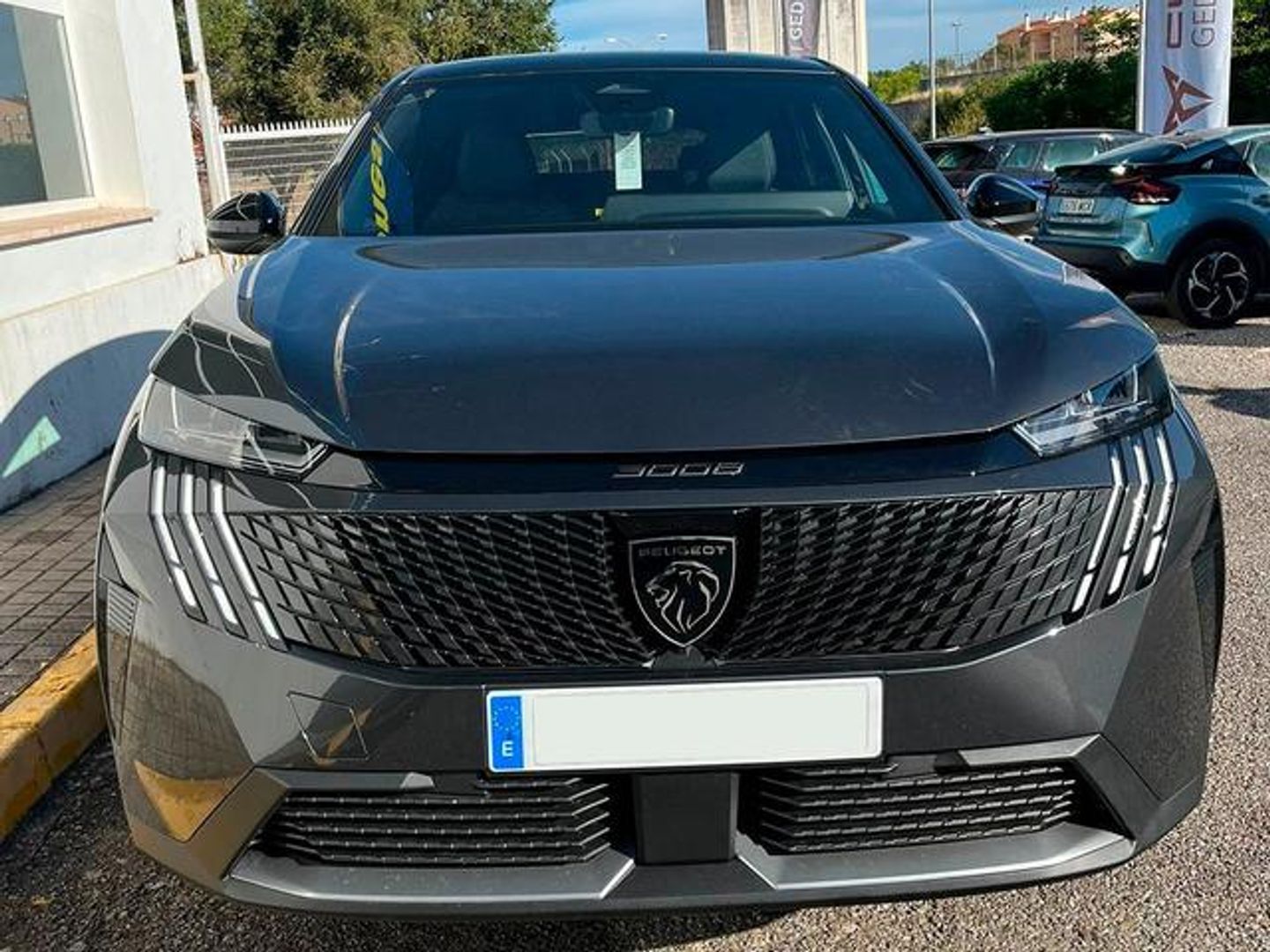 Peugeot 3008 Hybrid 145 Allure eDCS6 107 kW (145 CV)