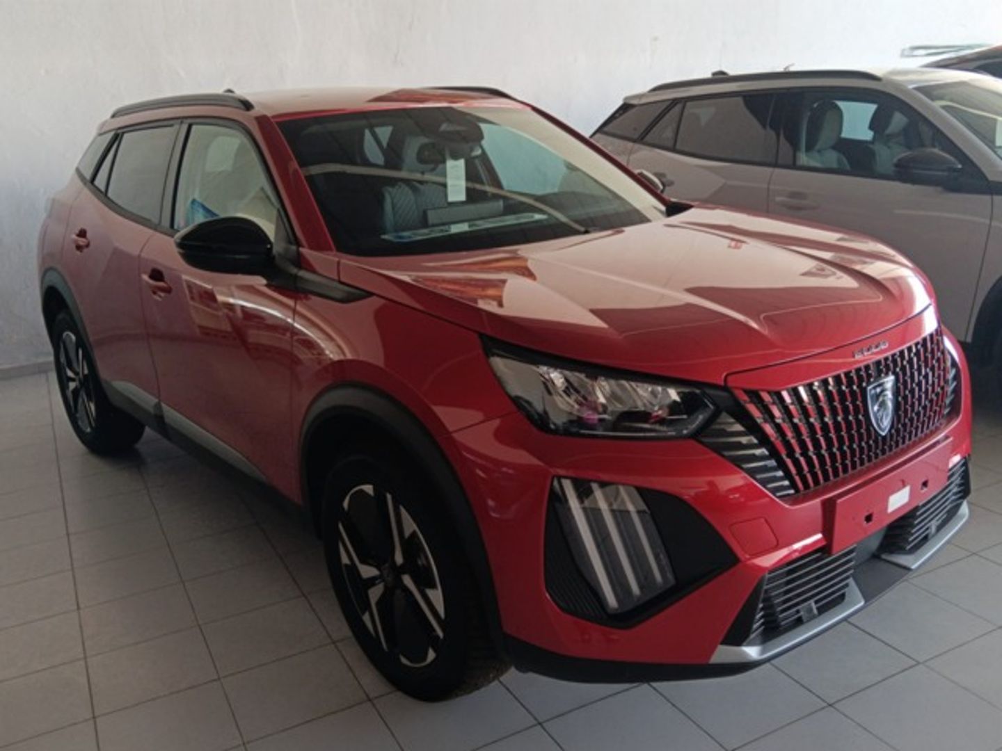 Peugeot 2008 Allure Hybrid eDCS6 107 kW (145 CV)