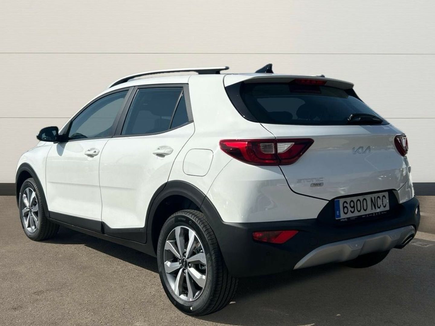 Kia Stonic 1.0 T-GDi MHEV Business 74 kW (100 CV)