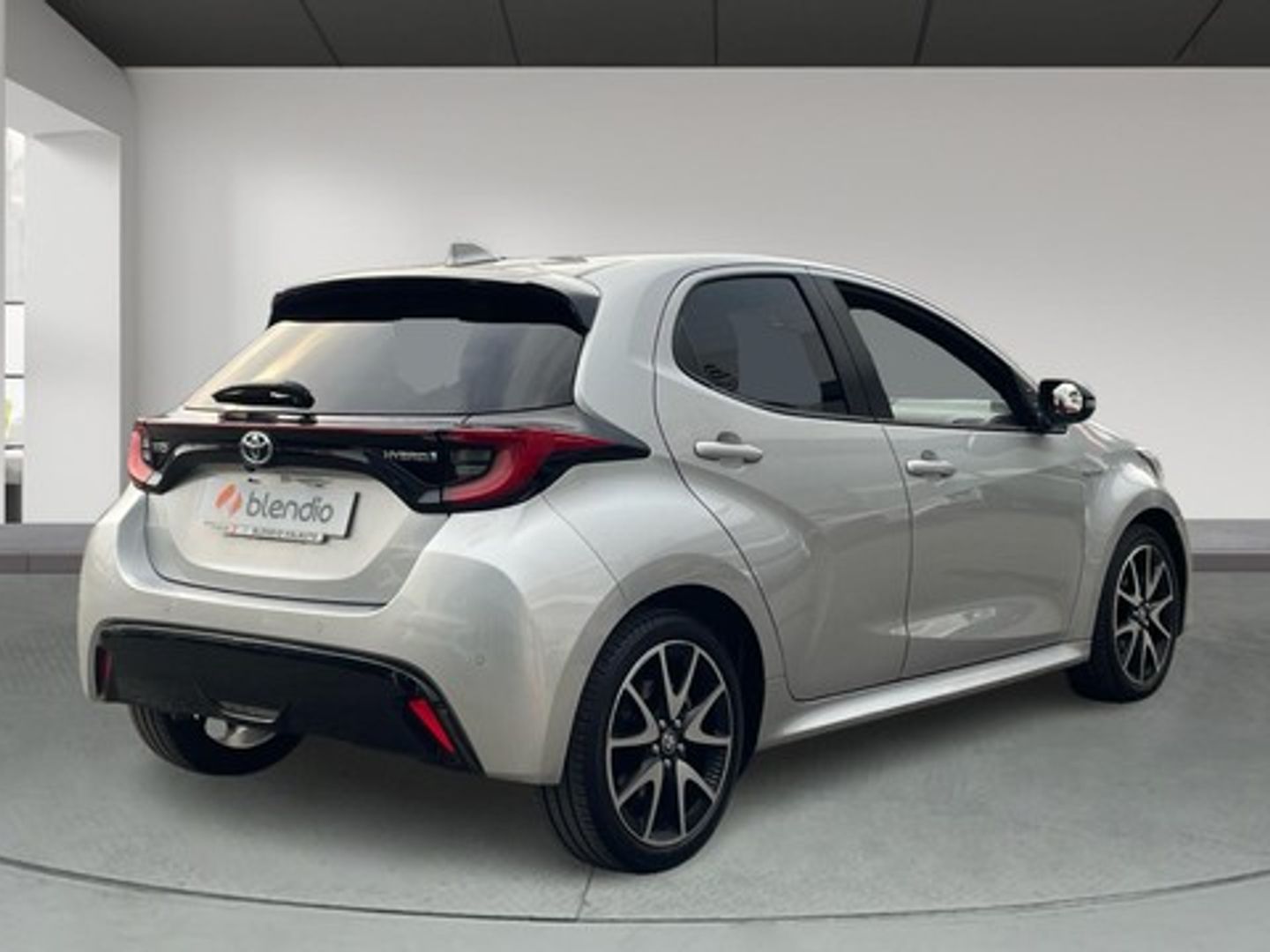 Toyota Yaris 1.5 120H Style Plus 85 kW (116 CV)