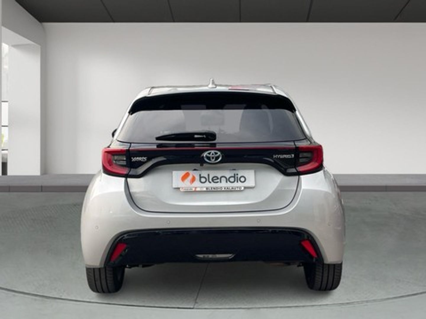 Toyota Yaris 1.5 120H Style Plus 85 kW (116 CV)