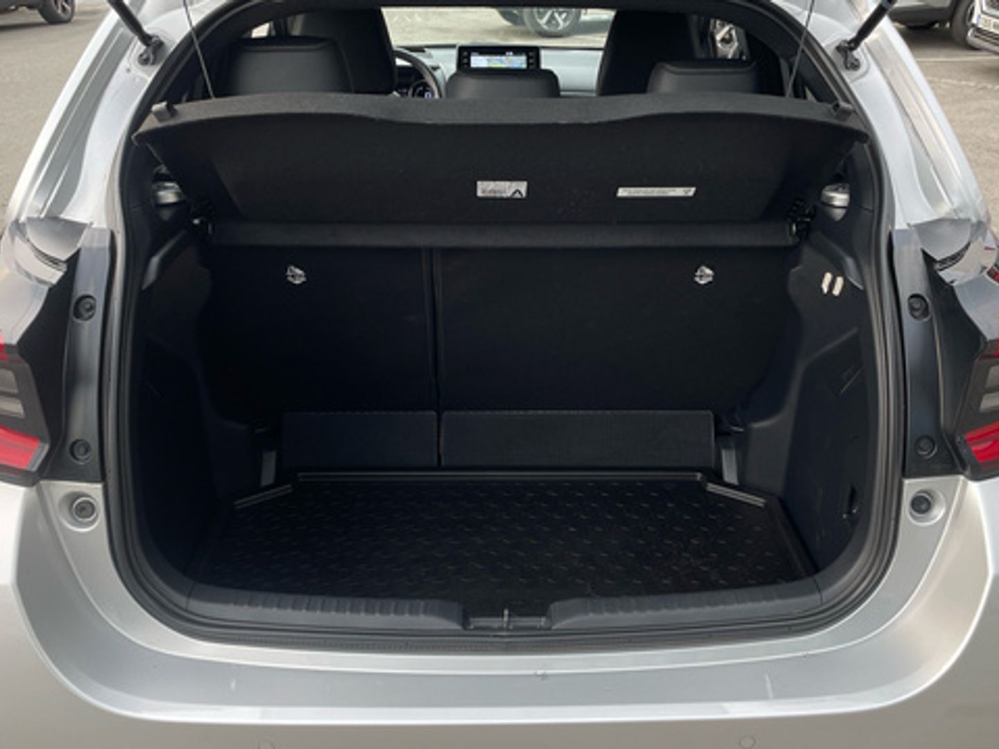 Toyota Yaris 1.5 120H Style Plus 85 kW (116 CV)