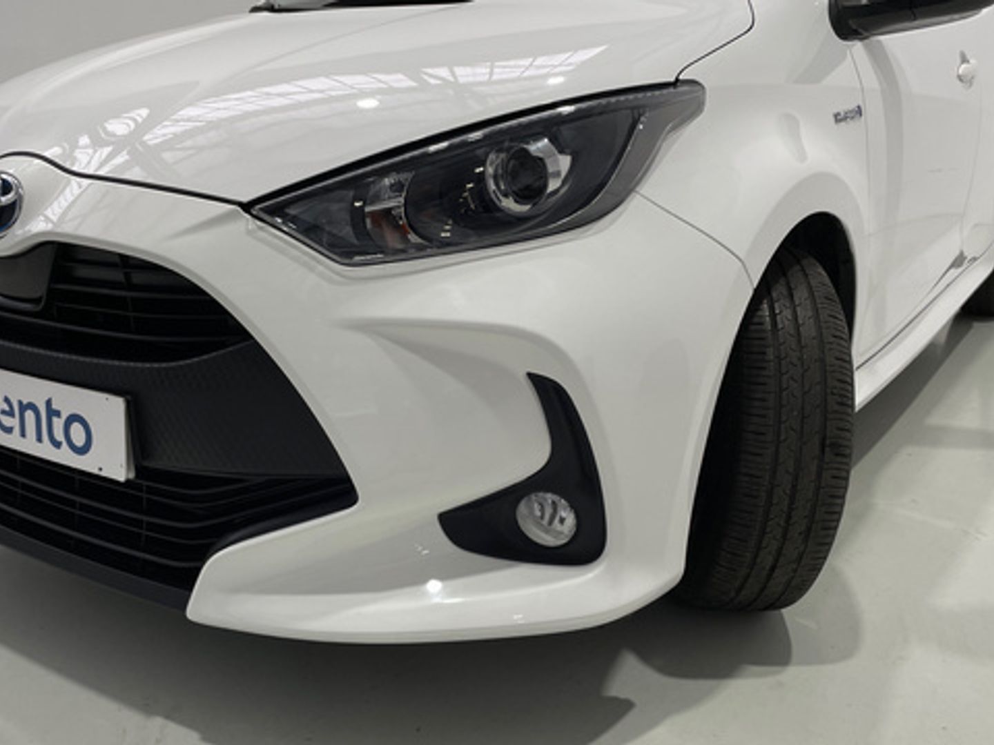 Toyota Yaris 120H Business Plus 85 kW (116 CV)