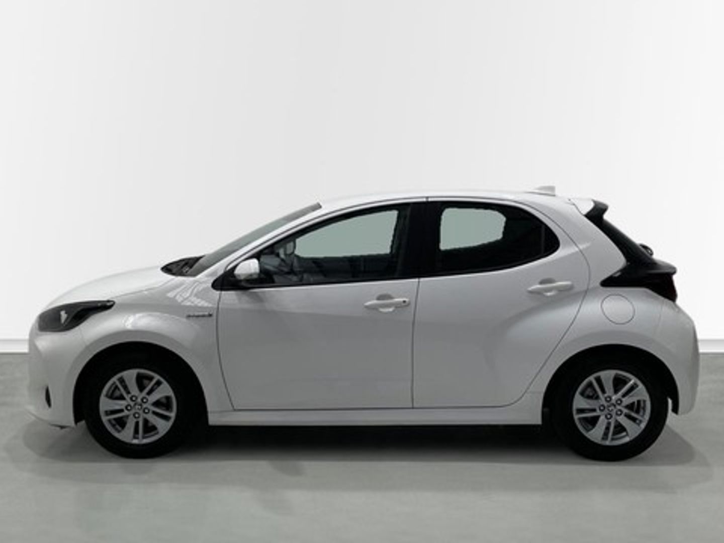 Toyota Yaris 120H Business Plus 85 kW (116 CV)