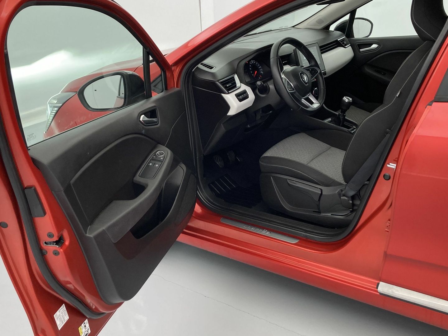 Renault Clio Life SCe 48 kW (65 CV)