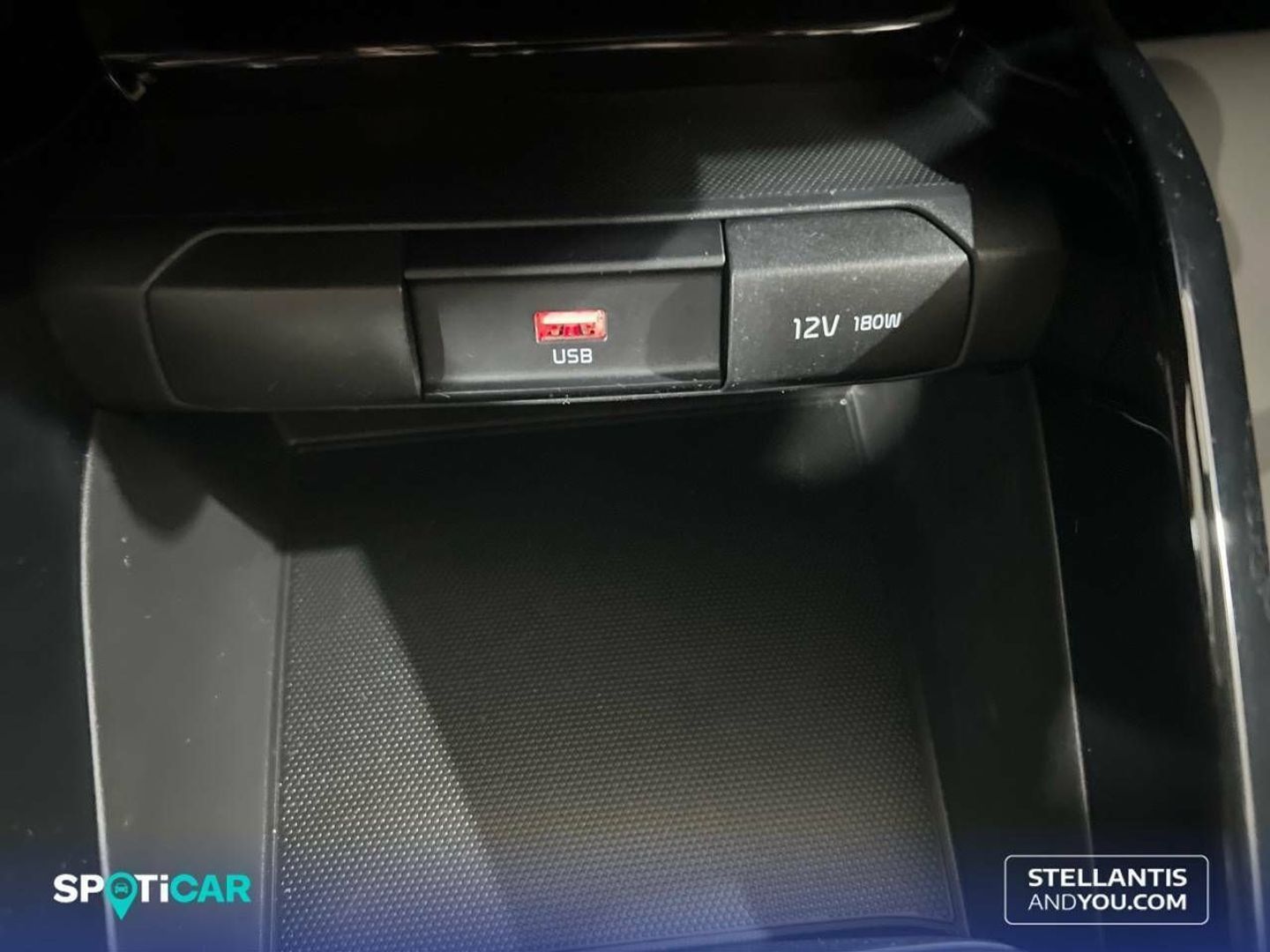 Kia Stonic 1.0 T-GDi MHEV Drive 74 kW (100 CV)