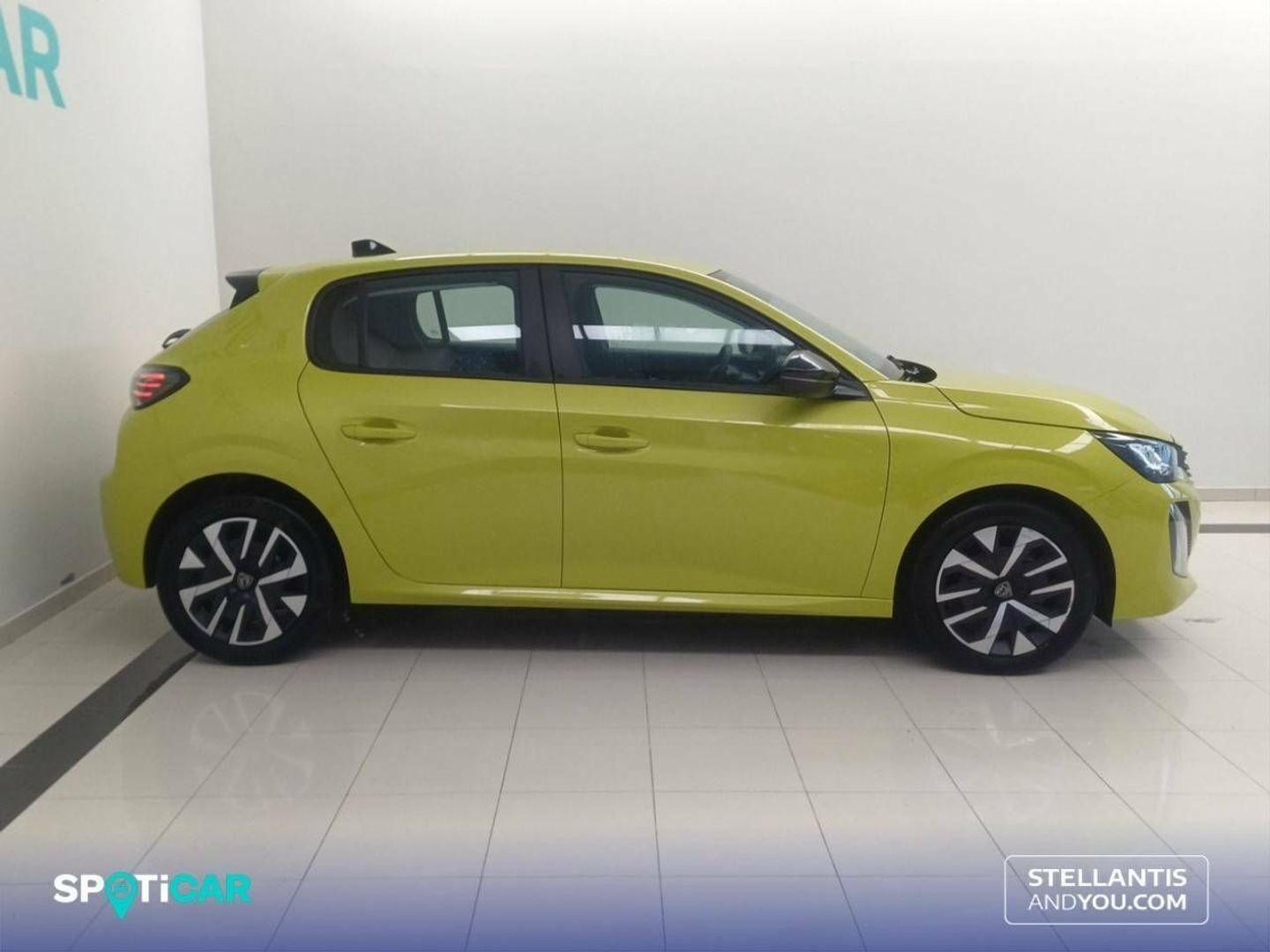 Peugeot 208 PureTech 100 Active 75 kW (100 CV)