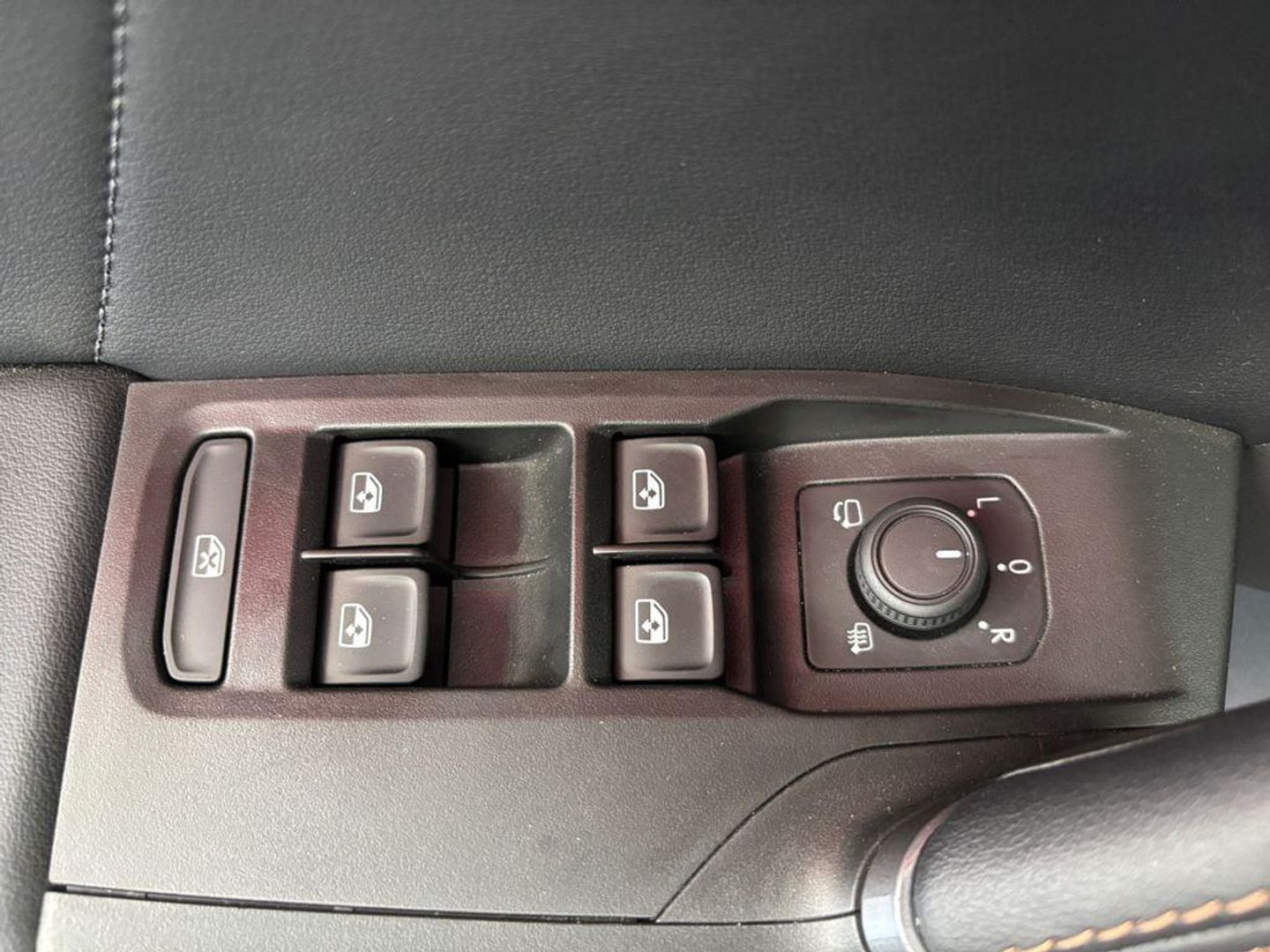 CUPRA León 1.5 eTSI DSG 110 kW (150 CV)