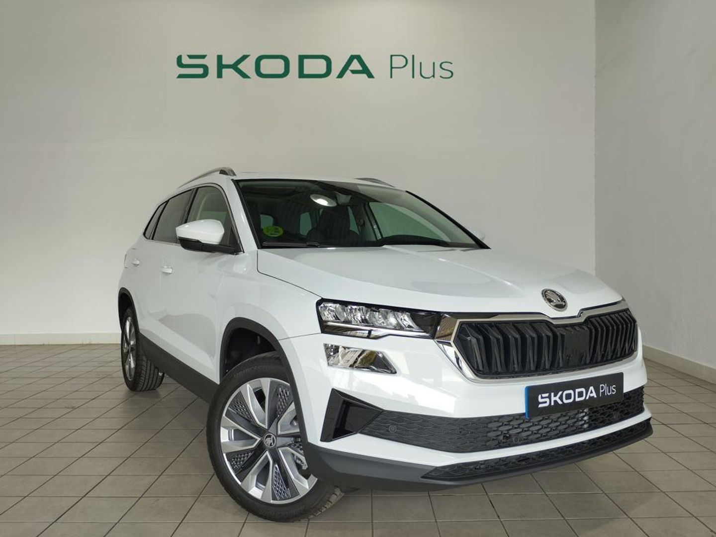 Skoda Karoq 1.5 TSI ACT Design DSG 110 kW (150 CV) Blanco SUV