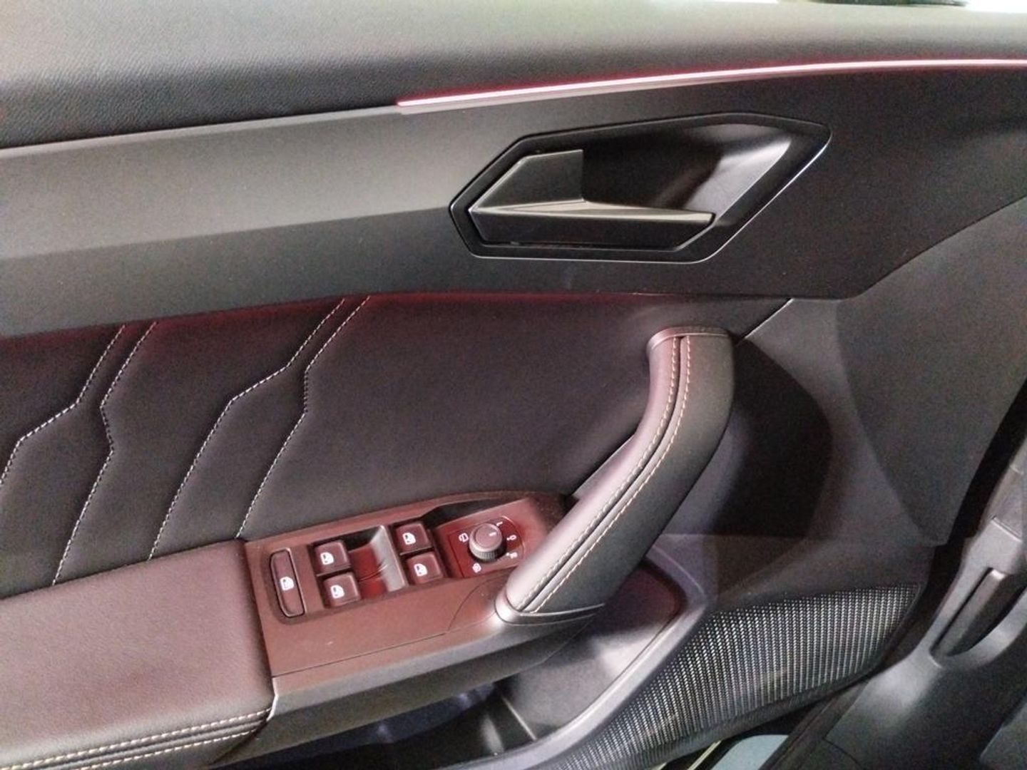 CUPRA León 1.5 eTSI DSG 110 kW (150 CV)