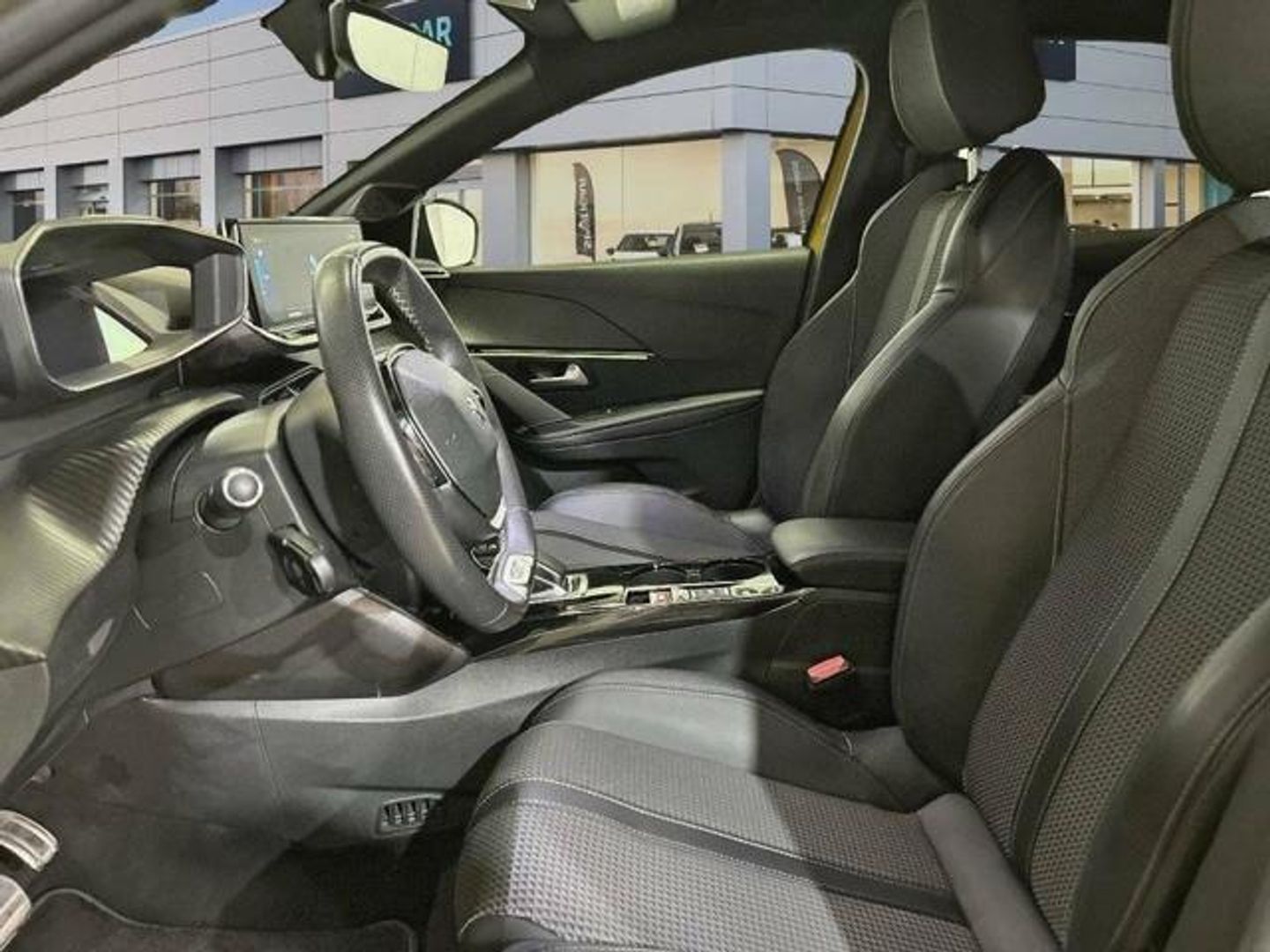Peugeot e-208 GT Line Eléctrico 100 kW (136 CV)
