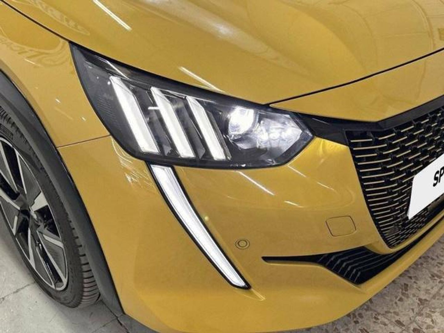 Peugeot e-208 GT Line Eléctrico 100 kW (136 CV)