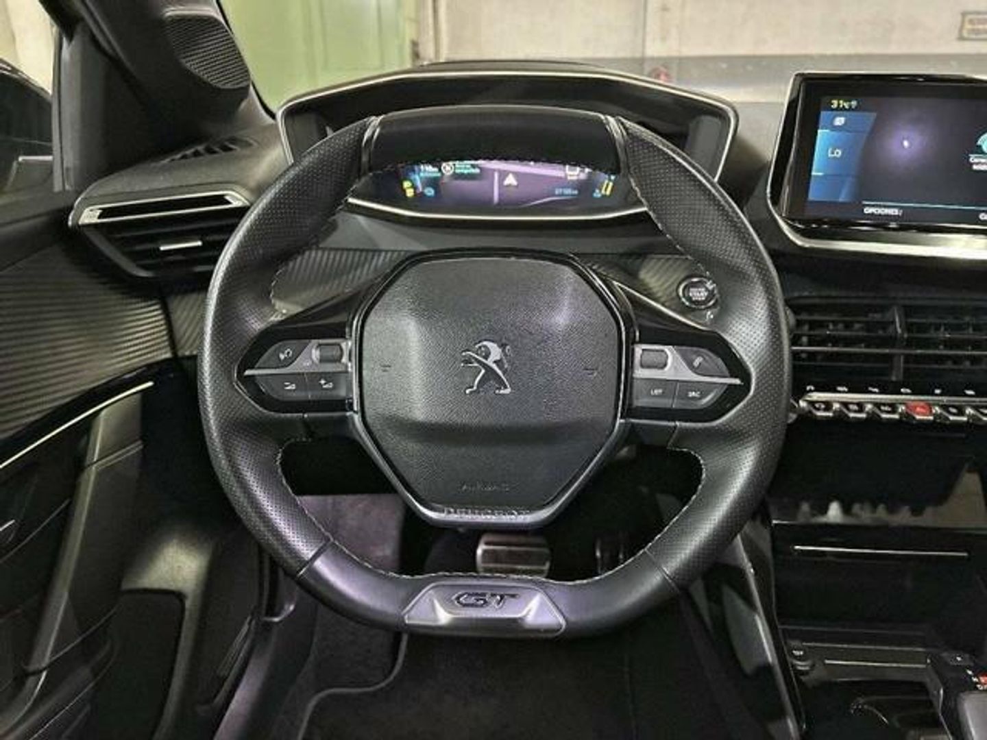 Peugeot e-208 GT Line Eléctrico 100 kW (136 CV)