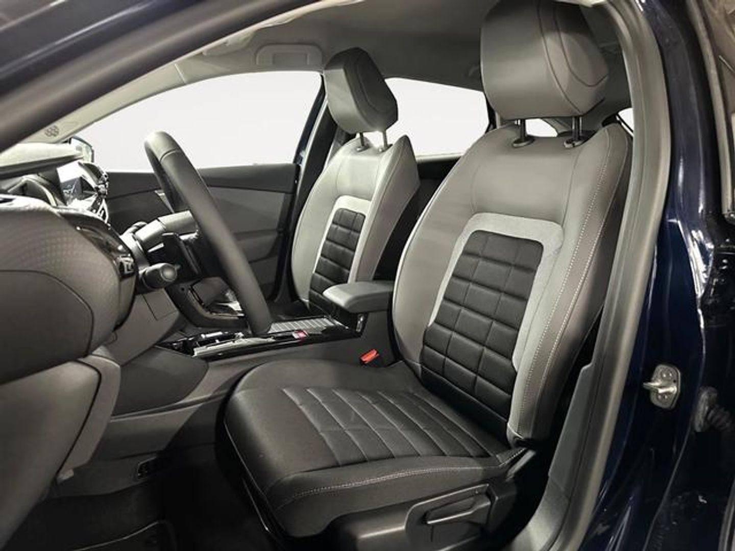 Citroen C4 Collection Hybrid ë-DCS6 107 kW (145 CV)