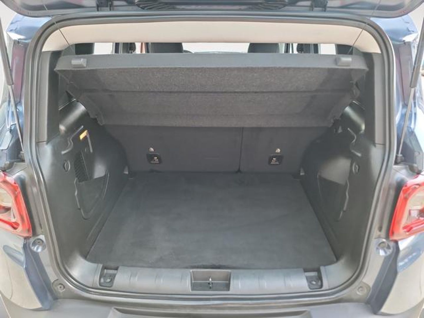 Jeep Renegade eHybrid 1.5 Altitude DCT 96 kW (130 CV)