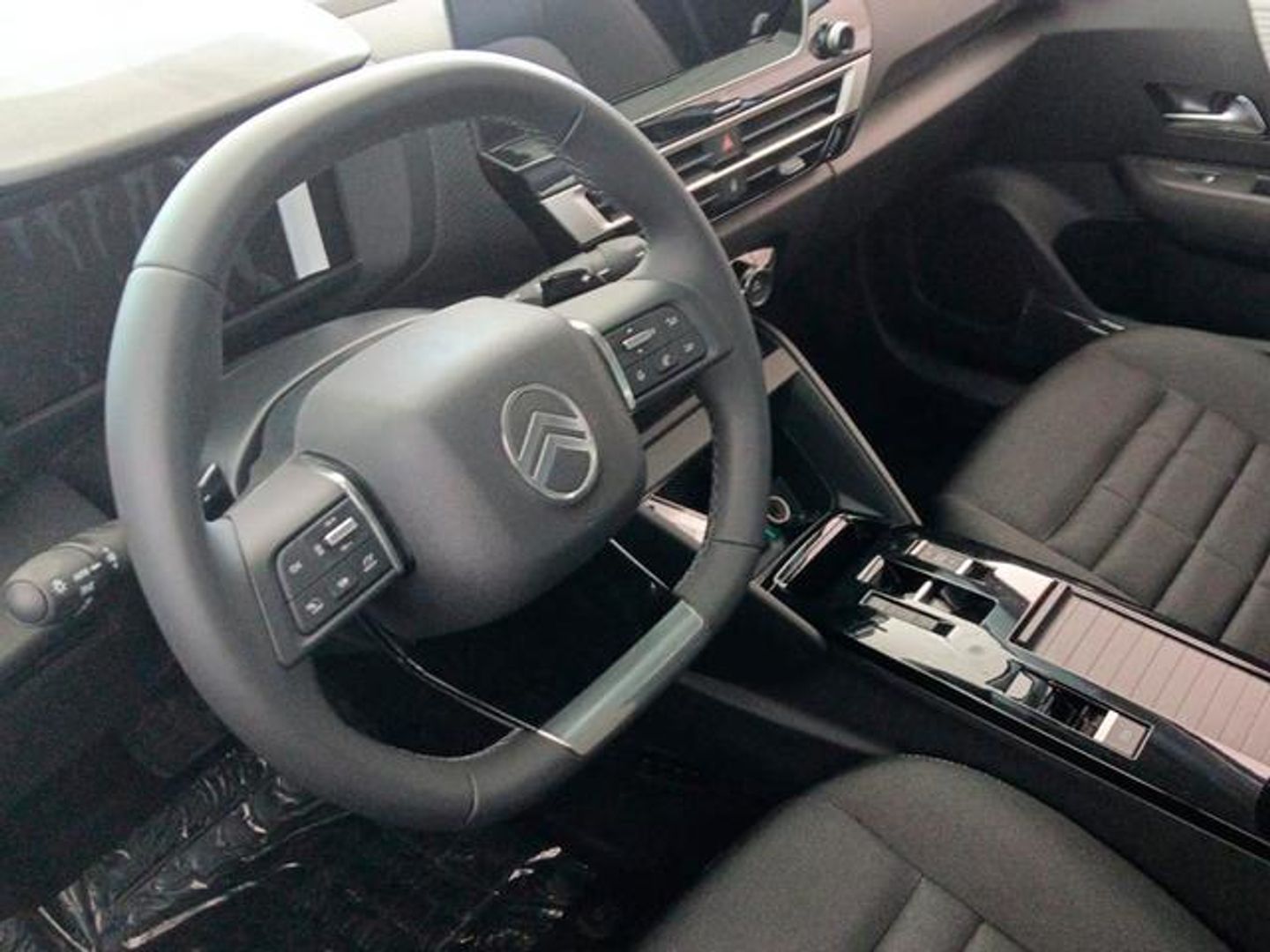 Citroen C4 Hybrid 145  Business Edition e-DCS6 07 kW (145 CV)