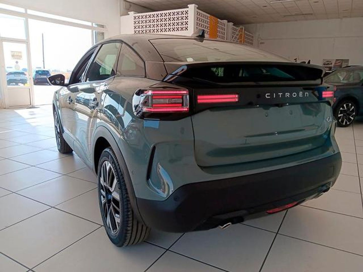 Citroen C4 Hybrid 145  Business Edition e-DCS6 07 kW (145 CV)
