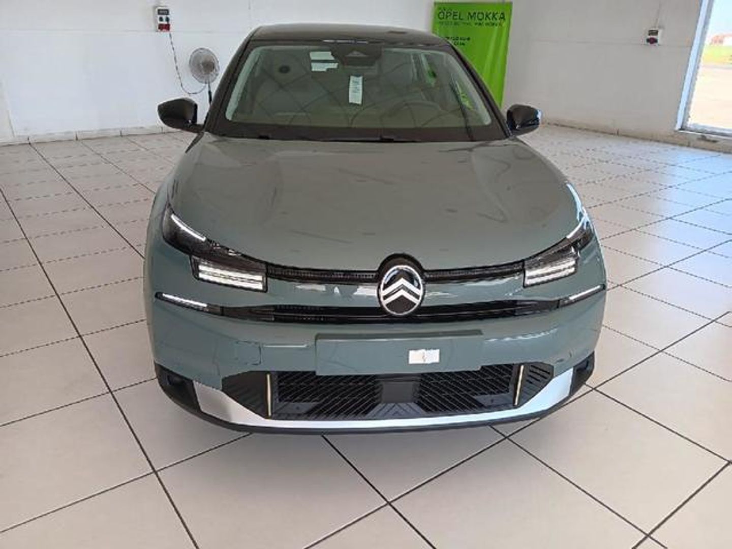 Citroen C4 Hybrid 145  Business Edition e-DCS6 07 kW (145 CV)