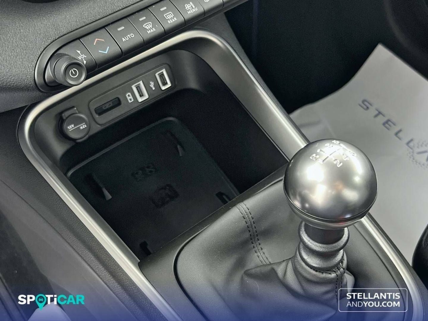 Jeep Avenger 1.2 G Altitude 74 kW (100 CV)